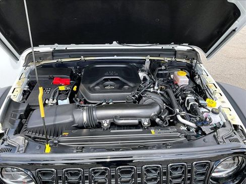 Used 2026 Jeep Wrangler Willys image 11
