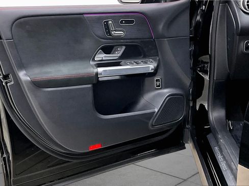 Certified 2023 Mercedes-Benz GLB 250 image 24