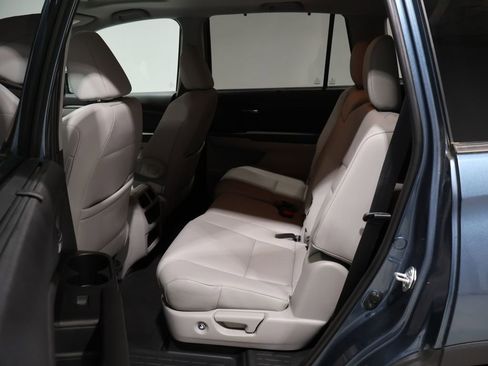 Used 2022 Honda Pilot EX-L image 19