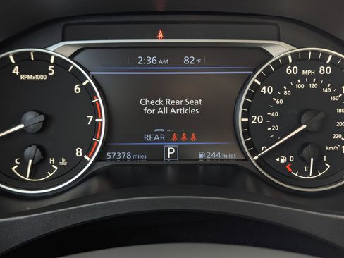 Used 2024 Nissan Altima 2.5 SV image 12