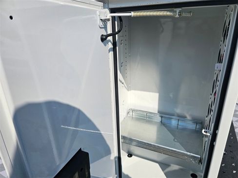 New 2024 Ford E-350 and Econoline 350 Super Duty w/ Power Windows & Locks Group image 20