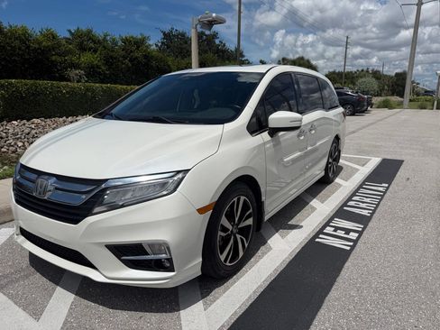 Used 2019 Honda Odyssey Elite image 1