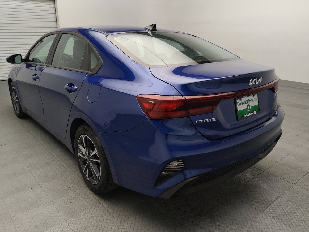 Used 2024 Kia Forte LXS FWD image 5