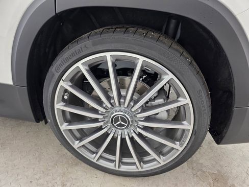 New 2026 Mercedes-Benz GLB 35 AMG 4MATIC image 12