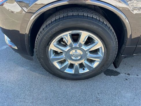 Used 2014 Buick Enclave Premium image 12
