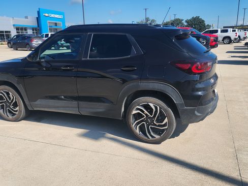 Used 2024 Chevrolet TrailBlazer RS w/ Convenience Package AWD/4WD image 6
