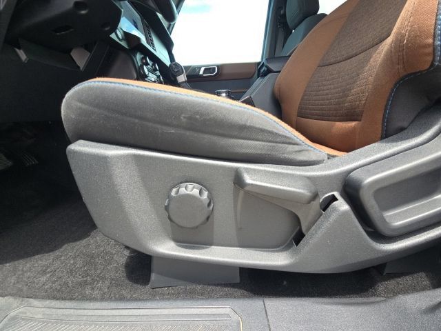 Certified 2023 Ford Bronco Outer Banks AWD/4WD image 23