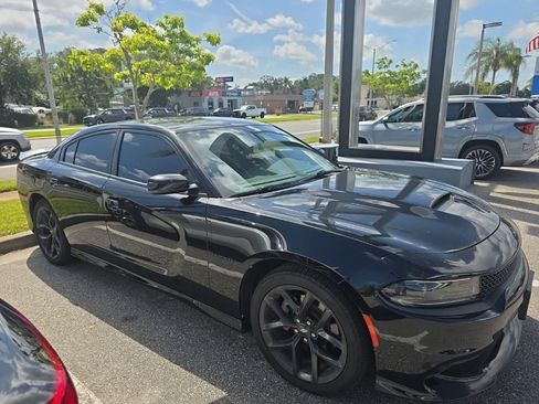 Used 2022 Dodge Charger R/T w/ Blacktop Package RWD image 3