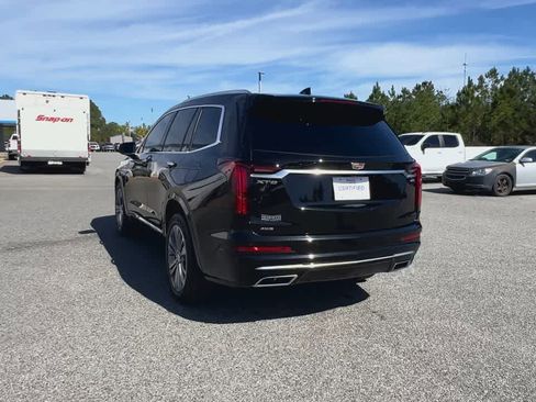 Used 2025 Cadillac XT6 Premium Luxury image 7