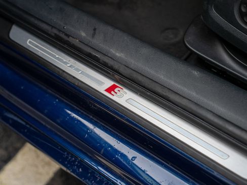 Used 2017 Audi A4 2.0T Premium Plus image 12