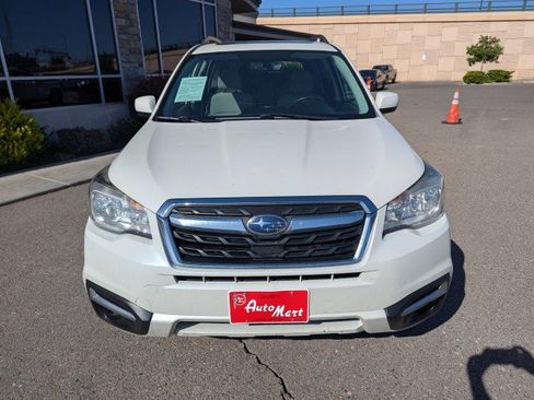 Used 2018 Subaru Forester 2.5i Premium w/ All-Weather Package AWD/4WD image 7