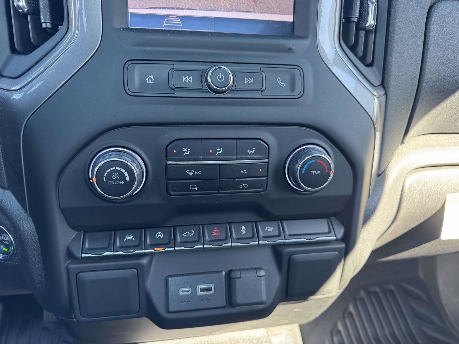 Used 2025 Chevrolet Silverado 1500 W/T RWD image 36