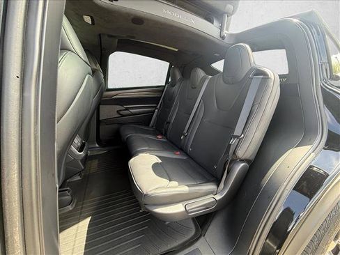 Used 2023 Tesla Model X AWD/4WD image 21