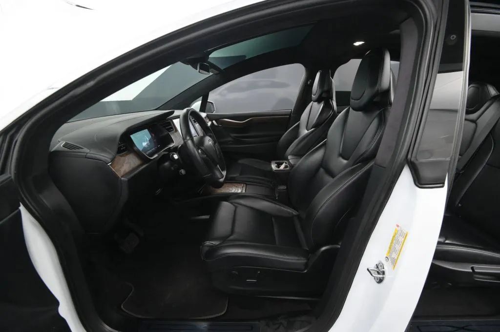 Used 2019 Tesla Model X Long Range AWD/4WD image 39