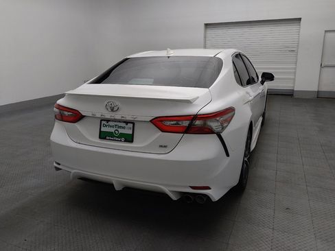 Used 2019 Toyota Camry SE image 7