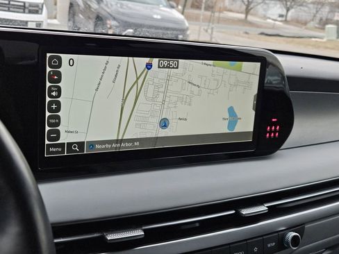 Used 2024 Hyundai Palisade SEL image 25