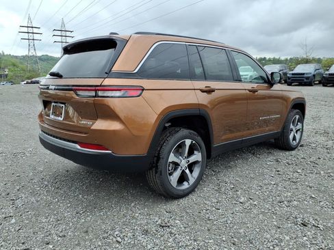 New 2026 Jeep Grand Cherokee Limited AWD/4WD image 4