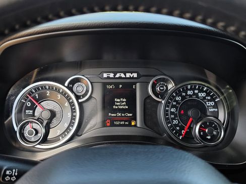Used 2020 RAM 1500 Big Horn RWD image 12