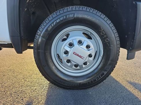 New 2026 GMC Sierra 3500 Pro w/ Convenience Package AWD/4WD image 28