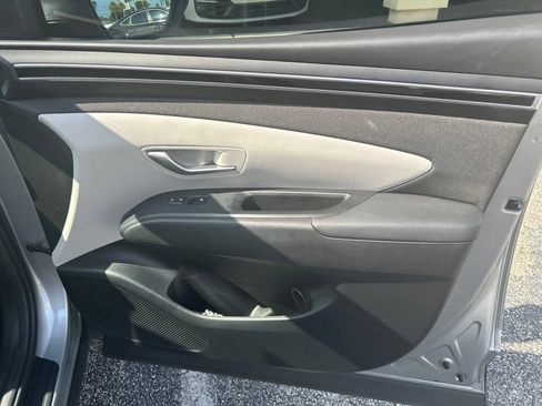 Used 2023 Hyundai Tucson SEL w/ Convenience Package FWD image 7