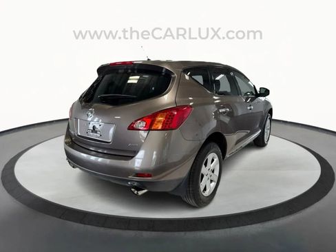 Used 2010 Nissan Murano S image 7