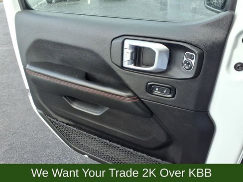 Used 2024 Jeep Wrangler Unlimited Rubicon image 13