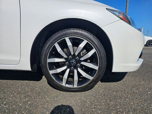 Used 2015 Honda Civic EX-L image 9
