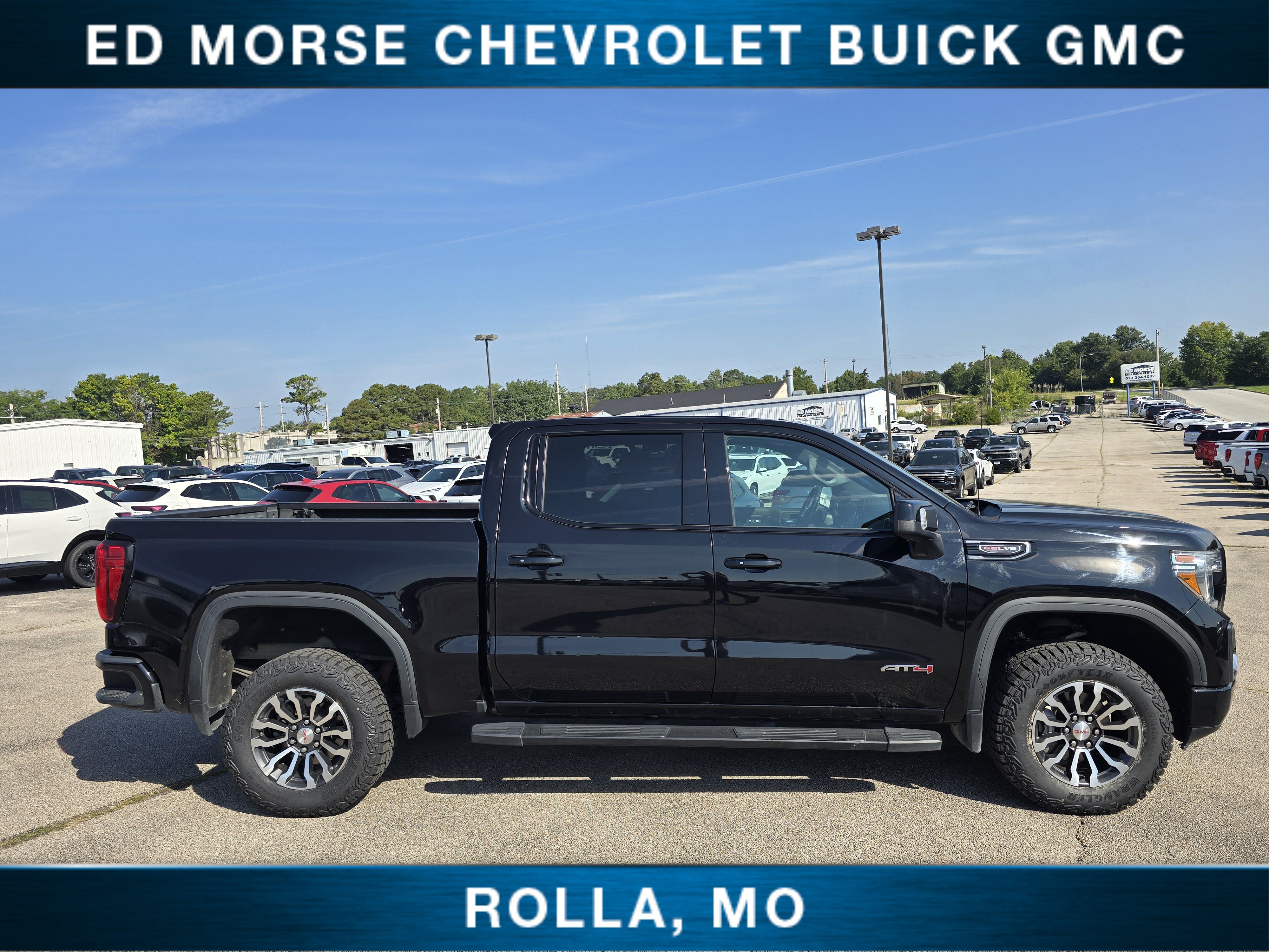 Used 2019 GMC Sierra 1500 AT4 w/ AT4 Premium Package AWD/4WD image 2