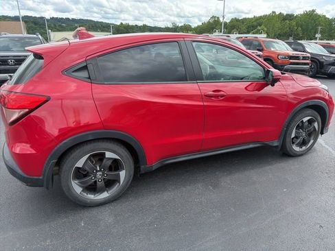 Used 2018 Honda HR-V EX image 6