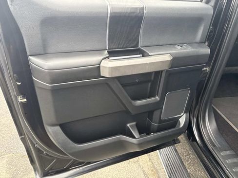 Used 2019 Ford F150 Platinum image 16