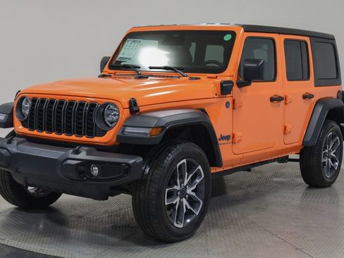 Used 2025 Jeep Wrangler Unlimited Sport S 4xe w/ Convenience Group AWD/4WD image 5