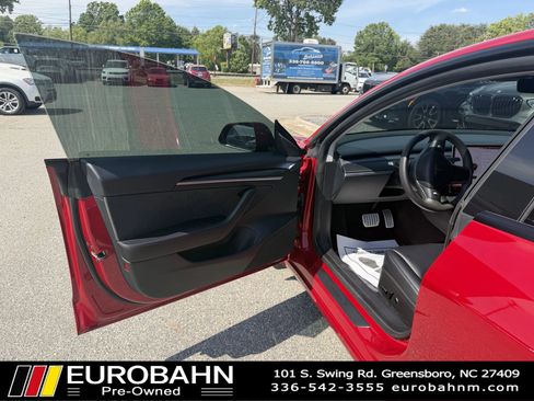 Used 2023 Tesla Model 3 Performance AWD/4WD image 9