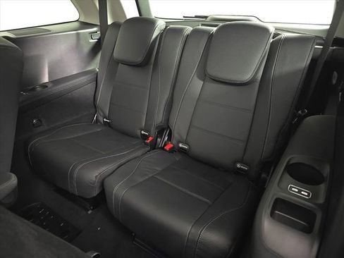 New 2026 Mercedes-Benz GLS 450 4MATIC image 14