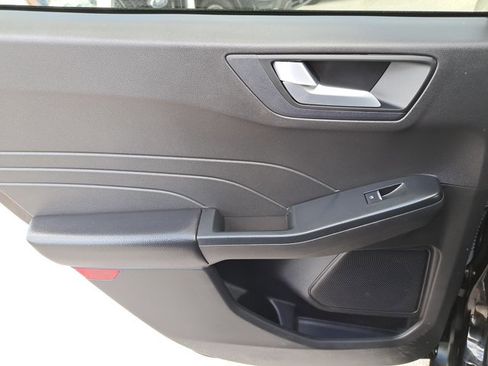 Certified 2024 Ford Escape ST-Line image 13