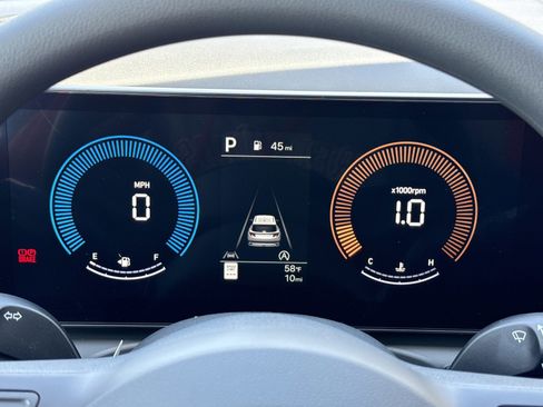 New 2026 Hyundai Tucson SEL image 18