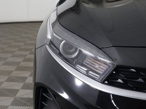 Used 2023 Kia Forte LXS image 11