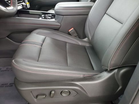 Used 2025 Chevrolet Tahoe RST w/ Comfort Package image 13