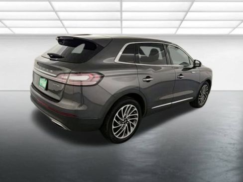 Used 2019 Lincoln Nautilus Reserve image 8