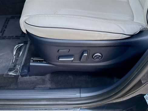 Used 2023 Hyundai Palisade Limited image 17