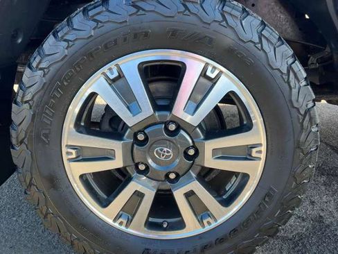 Used 2018 Toyota Tundra SR5 w/ TRD Sport Package image 17