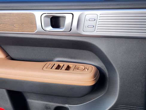 New 2026 Hyundai Santa Fe Calligraphy image 7