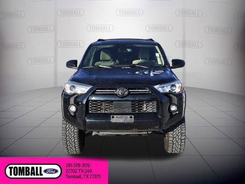 Used 2021 Toyota 4Runner SR5 image 2