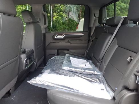 New 2026 Chevrolet Silverado 2500 LTZ w/ Trail Boss Package AWD/4WD image 14