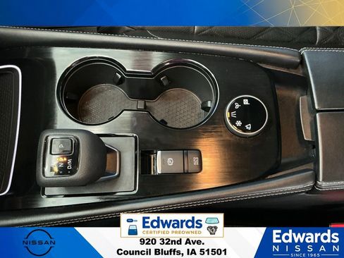 Used 2023 Nissan Rogue Platinum w/ Platinum Premium Package AWD/4WD image 33