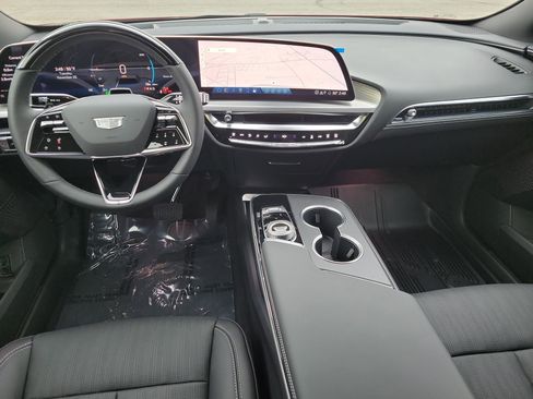 New 2026 Cadillac Lyriq Sport image 18