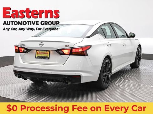 Used 2024 Nissan Altima 2.5 SR FWD image 5