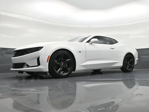 Used 2019 Chevrolet Camaro LT w/ RS Package RWD image 22