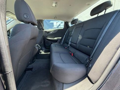 Used 2023 Chevrolet Malibu LT FWD image 10