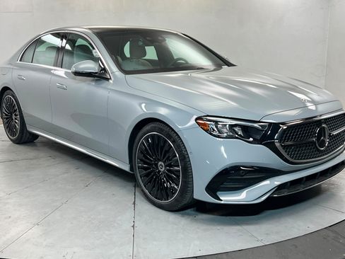 New 2026 Mercedes-Benz E 350 4MATIC Sedan image 7