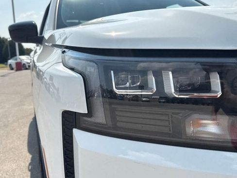 New 2026 Nissan Frontier SV w/ All-Weather Content Package image 10